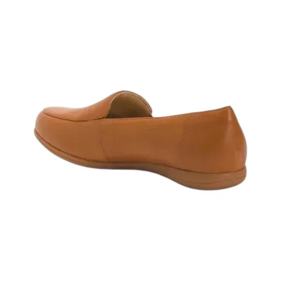 TROTTERS luggage Leather Deanna Comfort Loafers